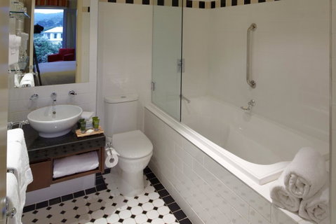 Mantra Lorne - Phillip Island Accommodation 2