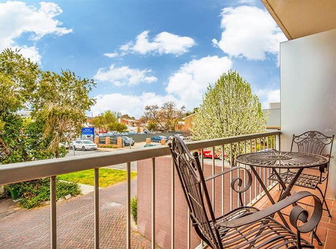 Mantra Pavilion Hotel Wagga - Phillip Island Accommodation 1