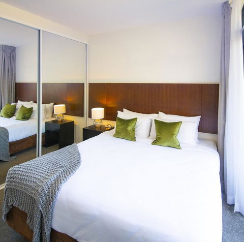 Mantra Wollongong - Phillip Island Accommodation 1