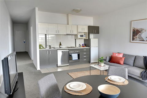 Mantra Wollongong - Phillip Island Accommodation 3