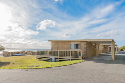 MARLO - Phillip Island Accommodation 3