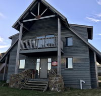 Maunga Lodge - Phillip Island Accommodation