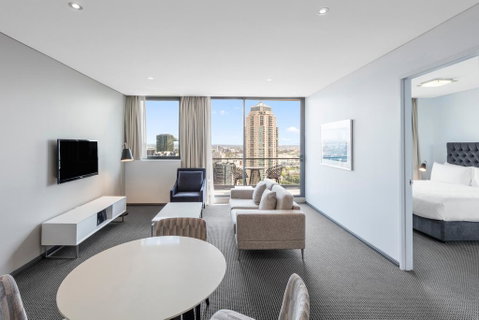 Meriton Suites Campbell Street - Phillip Island Accommodation 0