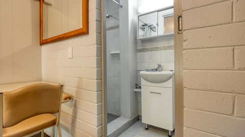 Millers Cottage Motel - Phillip Island Accommodation 1