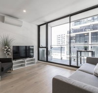 Modern  Bright 2BR Apt- Parking WIFI Pool  Gym - Phillip Island Accommodation