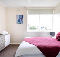 Modern St Kilda East Apartment - Free parking - Phillip Island Accommodation