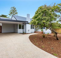 Molly's Beach House - Phillip Island Accommodation