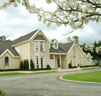 Montfort Manor - Phillip Island Accommodation
