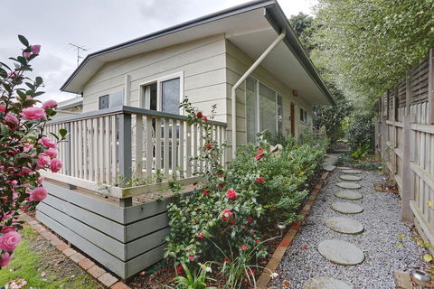 Montpellier Petite B+B - Phillip Island Accommodation 3