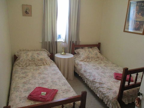 Morse Cottage - Phillip Island Accommodation 1