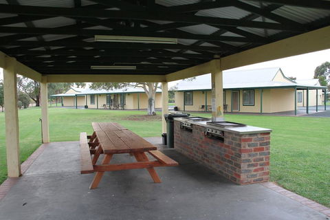 Murray River Resort - Phillip Island Accommodation 2