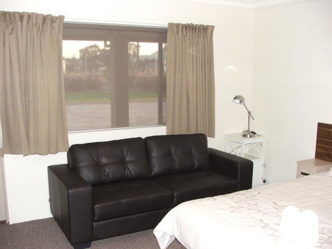 Murray Valley Motel - Phillip Island Accommodation 0