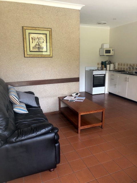 Augusta Escape Holiday Units - Phillip Island Accommodation 4