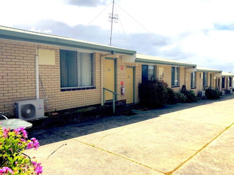 Augusta Escape Holiday Units - Phillip Island Accommodation 0