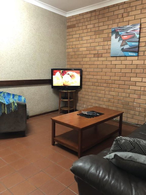 Augusta Escape Holiday Units - Phillip Island Accommodation 13