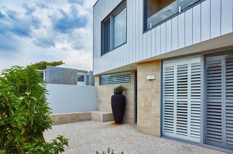 The Urban Beach House - Phillip Island Accommodation 18