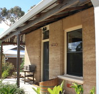 Hotham Ridge Winery and Cottages - Phillip Island Accommodation