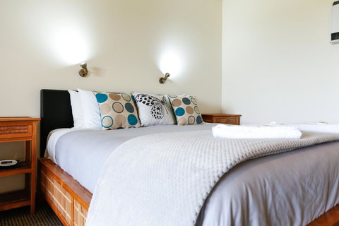 Karri Aura - Phillip Island Accommodation 0