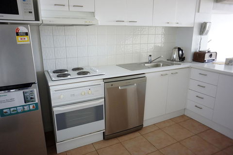 Oceanside 8 - Phillip Island Accommodation 6