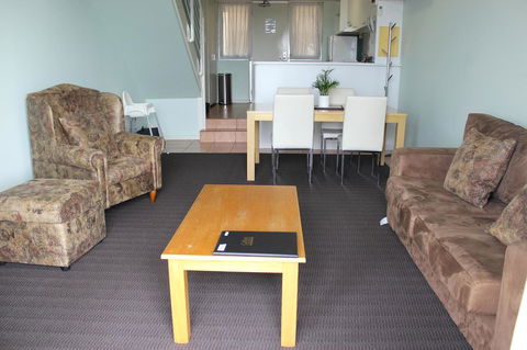 Oceanside 8 - Phillip Island Accommodation 3