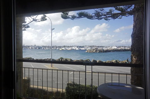 Oceanside 8 - Phillip Island Accommodation 14