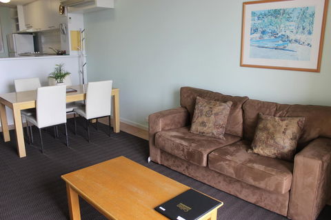 Oceanside 8 - Phillip Island Accommodation 4