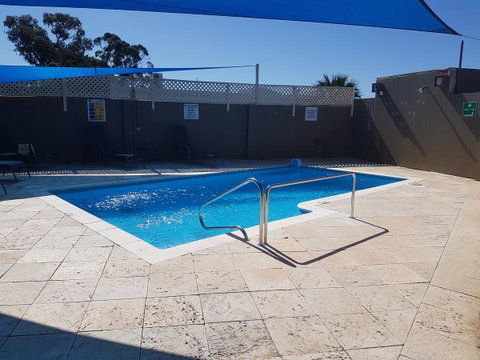 Mandurah Foreshore Motel - Phillip Island Accommodation 5