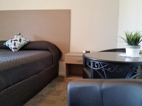 Mandurah Foreshore Motel - Phillip Island Accommodation 9
