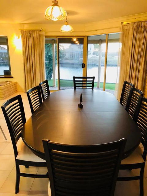 LA ANCHOR ON THE CANALS (MANDURAH) - Phillip Island Accommodation 8