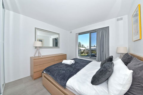 Cottesloe Apartment Close To Beach - Phillip Island Accommodation 15