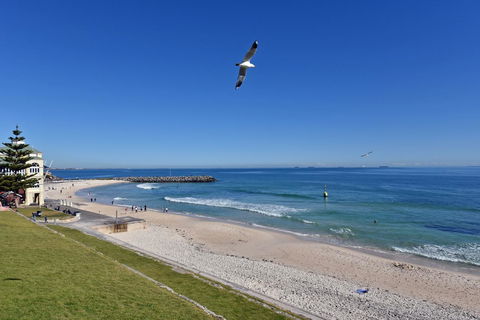 Cottesloe Apartment Close To Beach - Phillip Island Accommodation 22