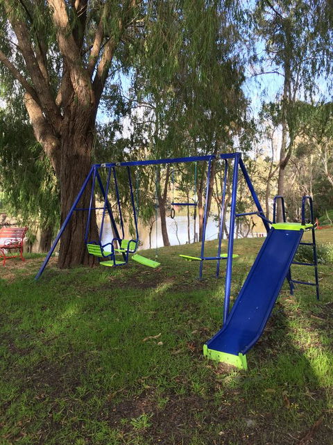 Amazing River House - Phillip Island Accommodation 16