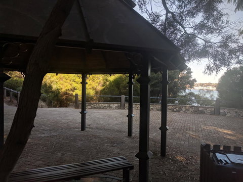 Riverside Retreat - Phillip Island Accommodation 12