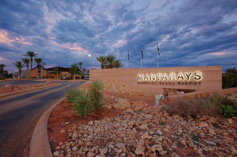 Mantarays Ningaloo Beach Resort - Phillip Island Accommodation 1