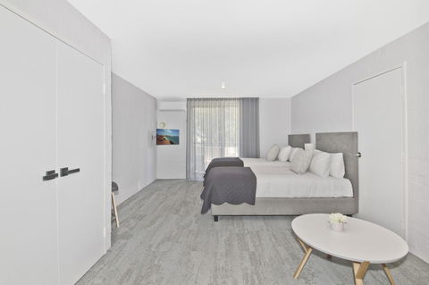 Atrium Hotel Mandurah - Phillip Island Accommodation 23