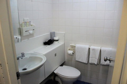 Atrium Hotel Mandurah - Phillip Island Accommodation 6