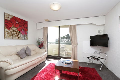 Atrium Hotel Mandurah - Phillip Island Accommodation 42