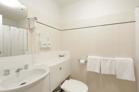 Atrium Hotel Mandurah - Phillip Island Accommodation 37