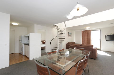 Atrium Hotel Mandurah - Phillip Island Accommodation 17