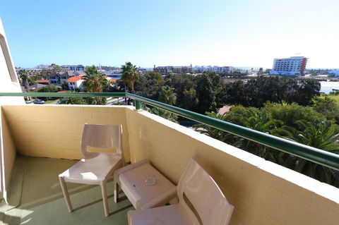 Atrium Hotel Mandurah - Phillip Island Accommodation 19