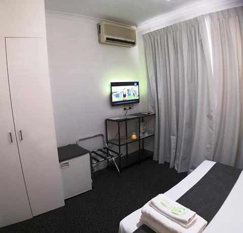 Criterion Hotel Perth - Phillip Island Accommodation 3