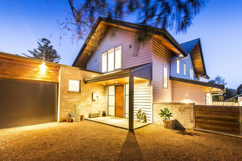 Arthouse - Phillip Island Accommodation 26