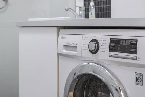 Gorgeous 26 1 Bed Designer Fitout Perfect Location - Phillip Island Accommodation 38