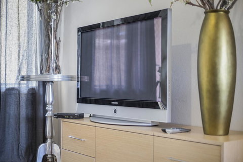 Gorgeous 26 1 Bed Designer Fitout Perfect Location - Phillip Island Accommodation 3