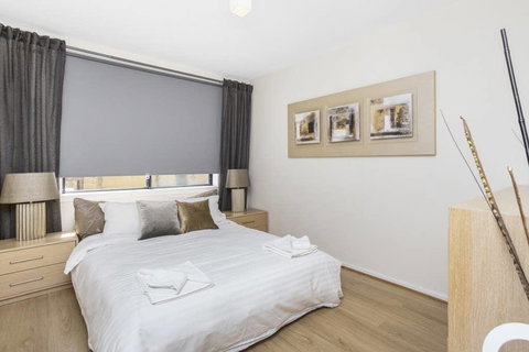 Gorgeous 26 1 Bed Designer Fitout Perfect Location - Phillip Island Accommodation 31