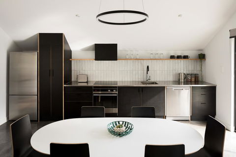 Berms And Barrels - New - Phillip Island Accommodation 0
