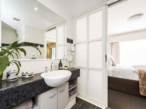 Subiaco Village 28 - Phillip Island Accommodation 12