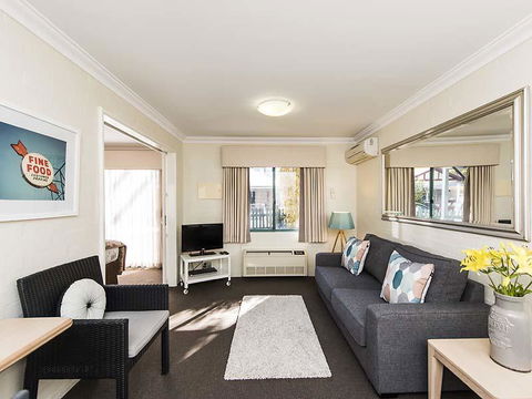 Subiaco Village 28 - Phillip Island Accommodation 1