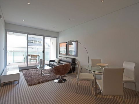 Astra Apartments Perth - Zenith - Phillip Island Accommodation 4