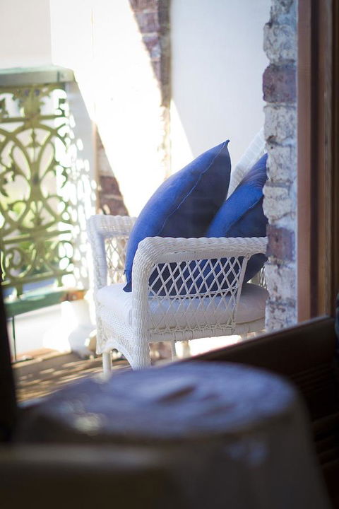 Annie's Victorian Terrace Accommodation Fremantle - Phillip Island Accommodation 8